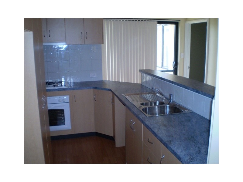 31 Westview Pde (14 Village Mews), Wannanup WA 6210