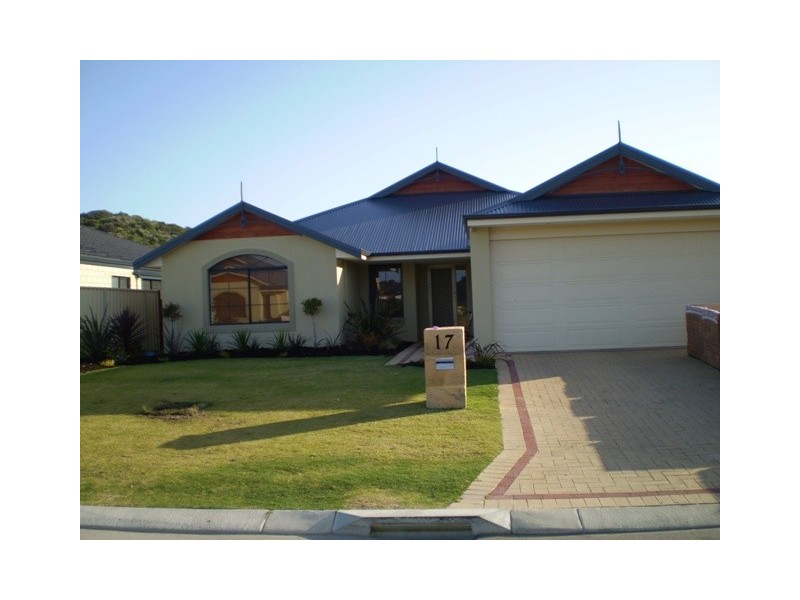 17 Laverton Rise, Dawesville WA 6211
