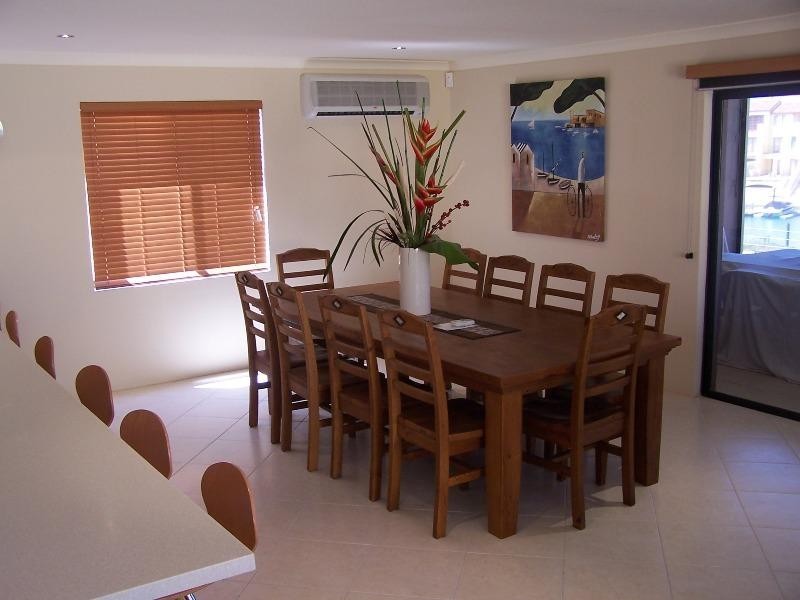 105 Westview Parade, Wannanup WA 6210