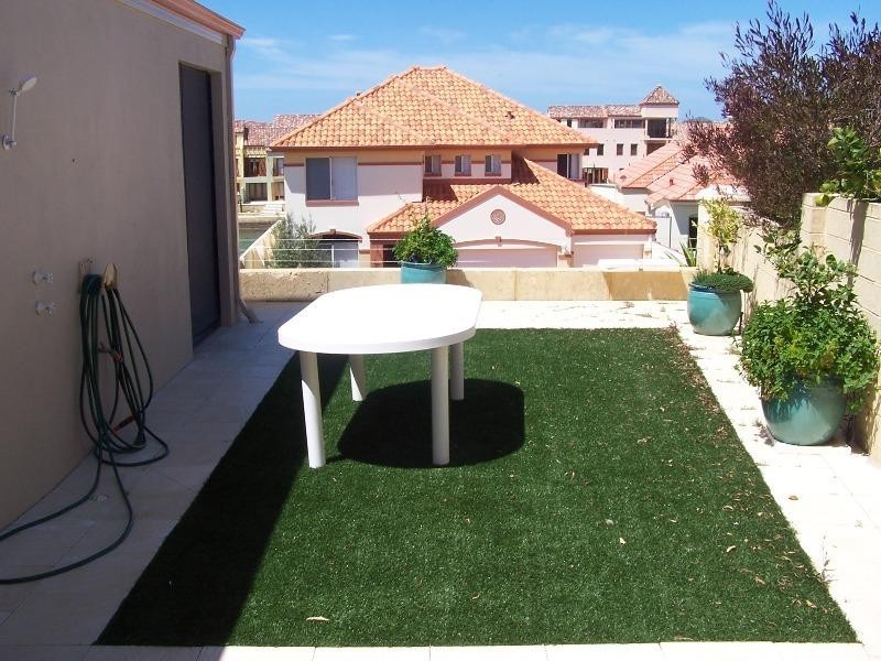 105 Westview Parade, Wannanup WA 6210