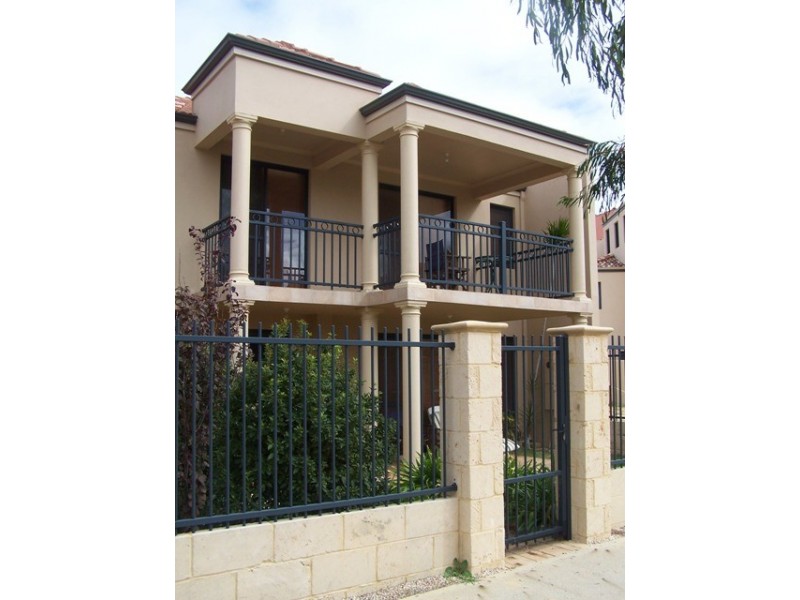 30 Village Mews, Wannanup WA 6210