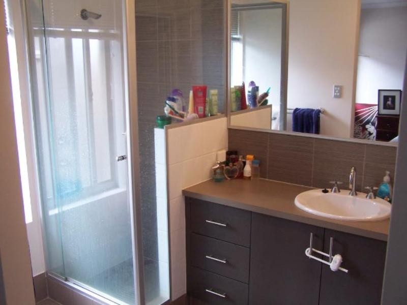 16 Wuraling Pass, PORT BOUVARD, Wannanup WA 6210