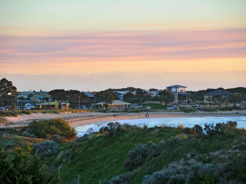 139 Spinaway Parade, Falcon WA 6210