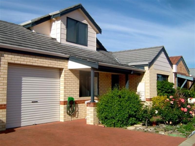 8 Myrtle Turn, Greenfields WA 6210