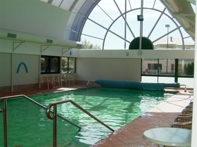 8 Myrtle Turn, Greenfields WA 6210