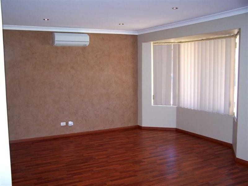 2 Glenarn Turn, Erskine WA 6210