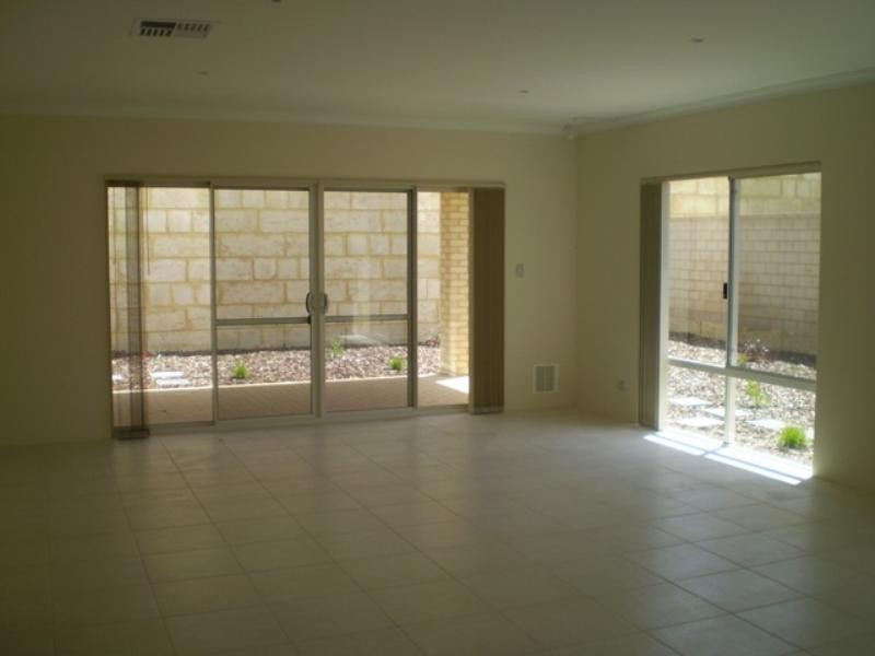 9 Agonis Way, Wannanup WA 6210