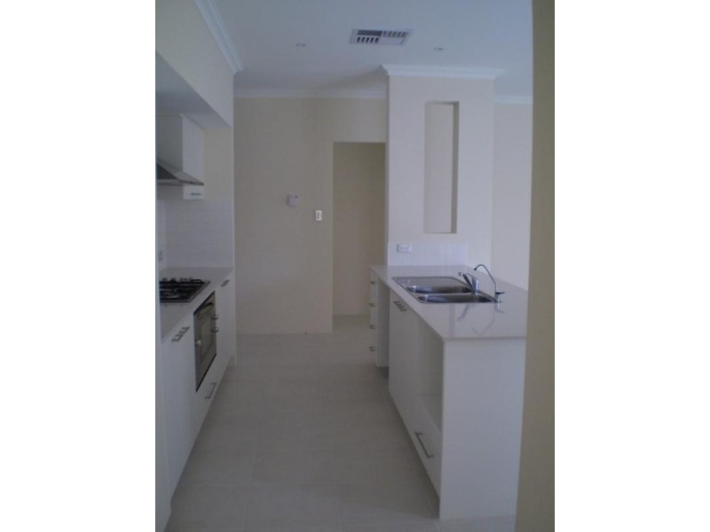 9 Agonis Way, Wannanup WA 6210