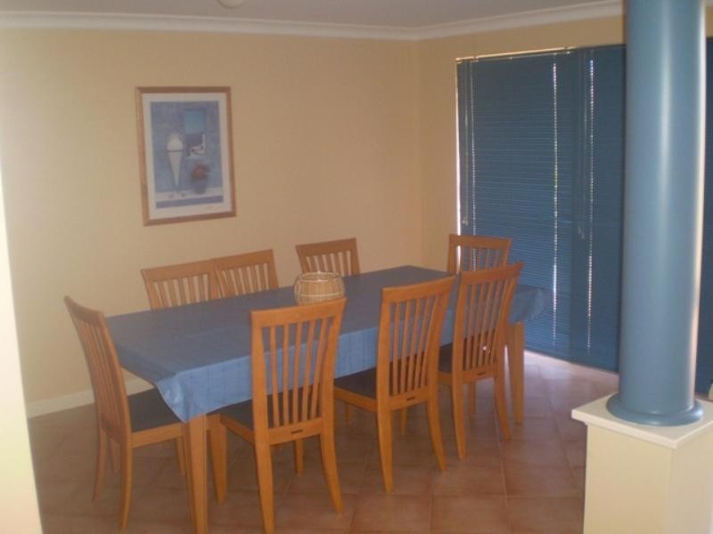 20 Westview Parade, Wannanup WA 6210