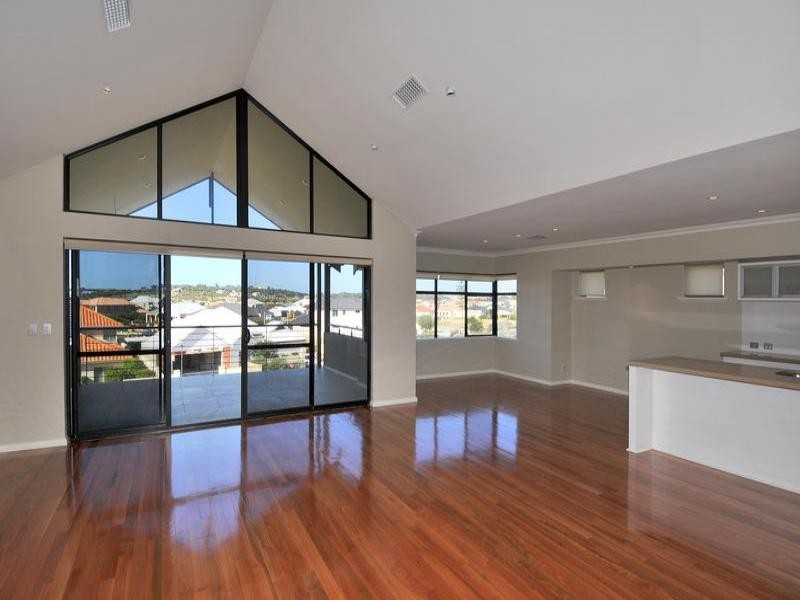 30 Voyager Close, Wannanup WA 6210