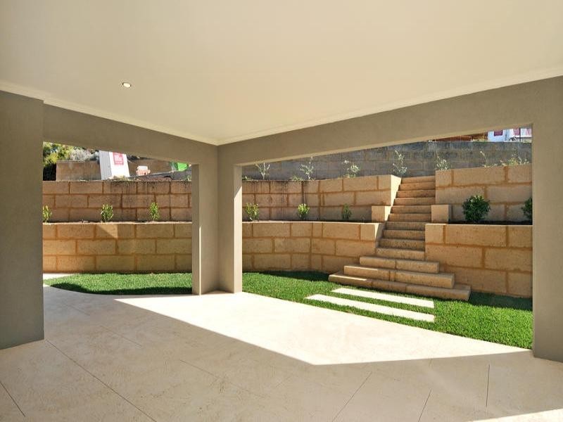 30 Voyager Close, Wannanup WA 6210