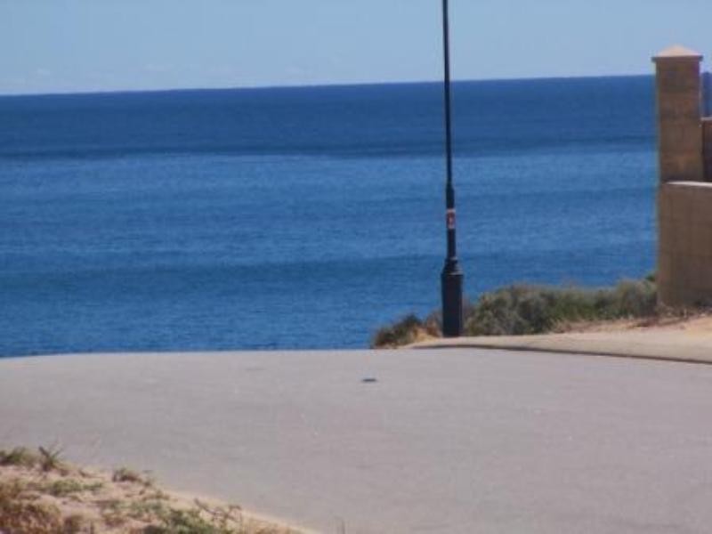 125 Westview Parade, Wannanup WA 6210