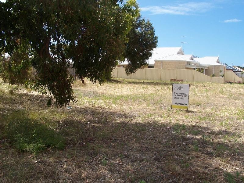 16 Len Howard Drive, Erskine WA 6210