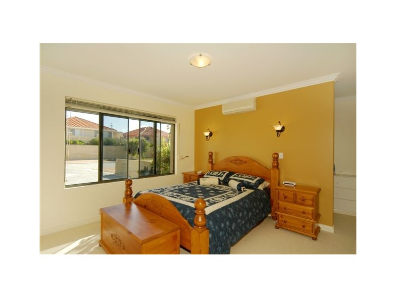 103 Westview Parade, Wannanup WA 6210