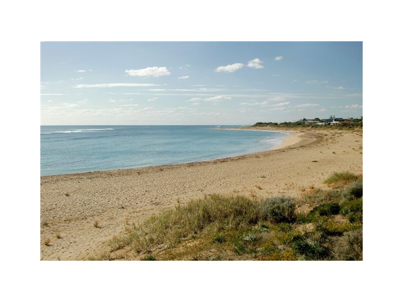 103 Westview Parade, Wannanup WA 6210