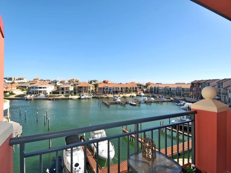 18/7 Village Mews, PORT BOUVARD, Wannanup WA 6210