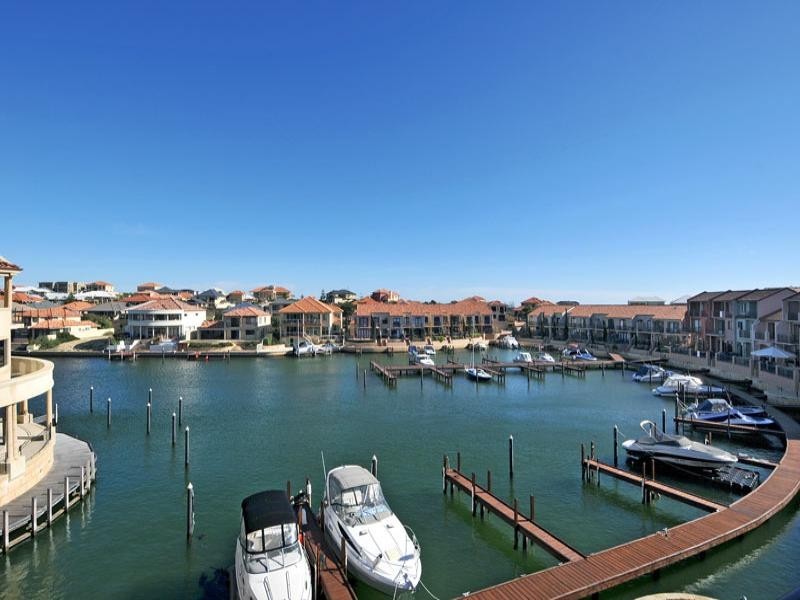 18/7 Village Mews, PORT BOUVARD, Wannanup WA 6210