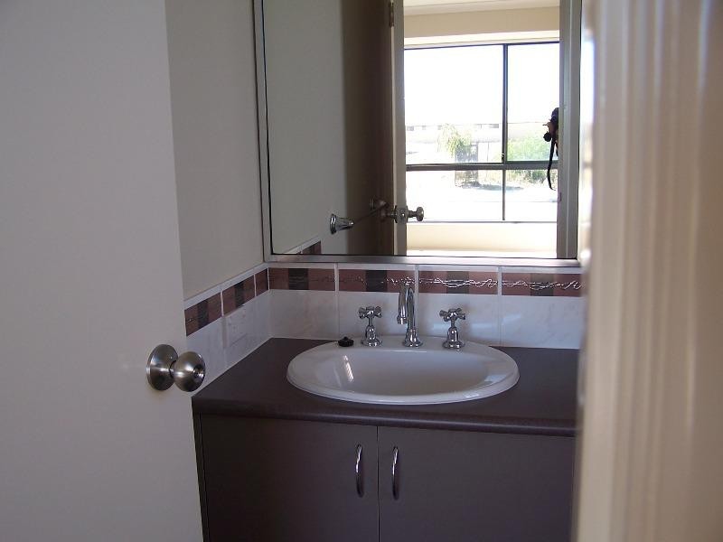 11 Conch Way, Wannanup WA 6210