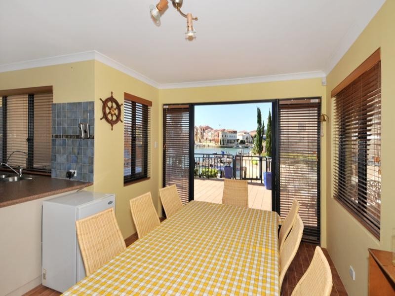 27/69 Westview Pde, PORT BOUVARD, Wannanup WA 6210