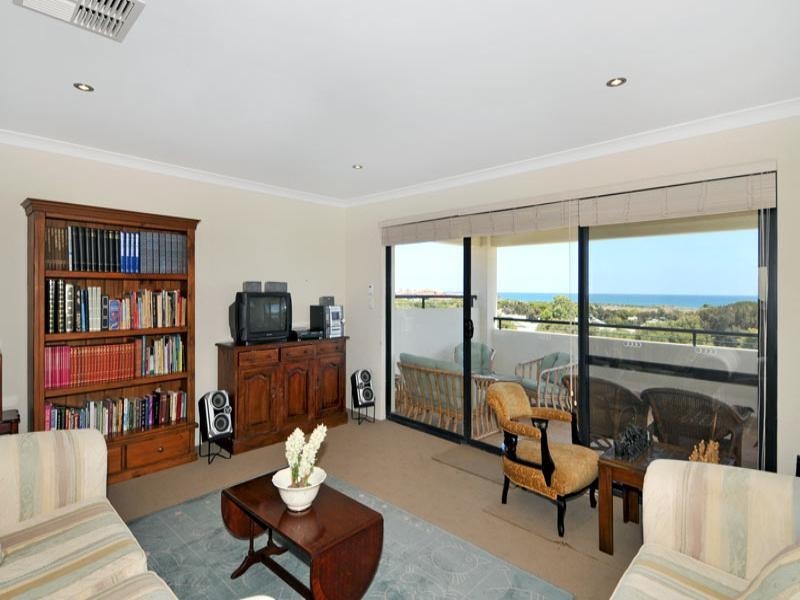 57 Endeavour Circle, PORT BOUVARD, Wannanup WA 6210