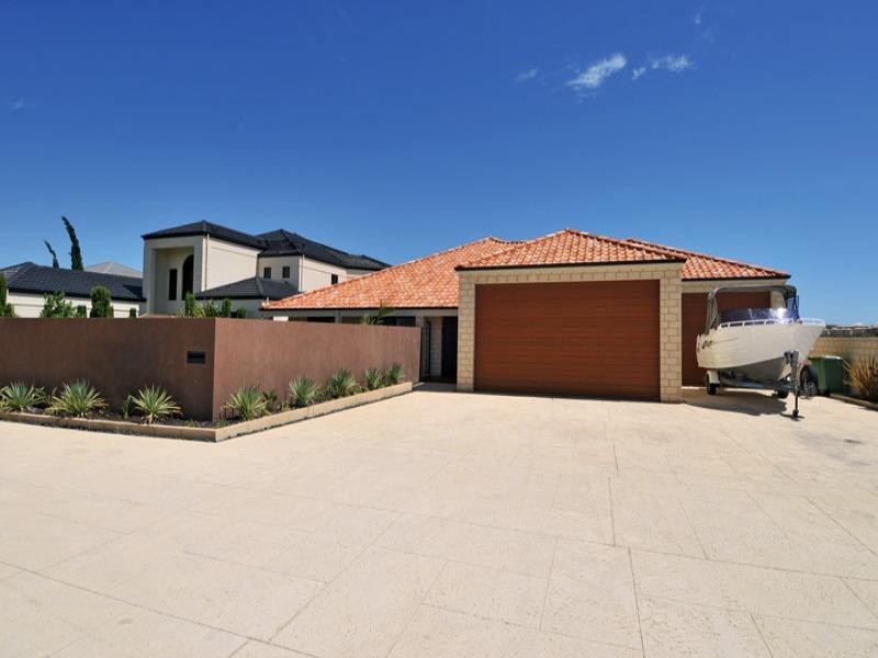 37 Australis Circle, Wannanup WA 6210