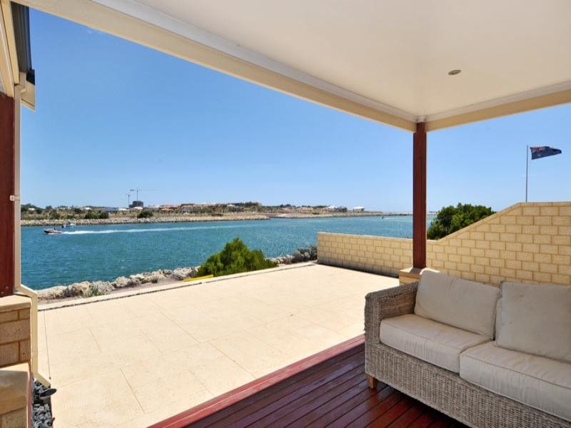 37 Australis Circle, Wannanup WA 6210