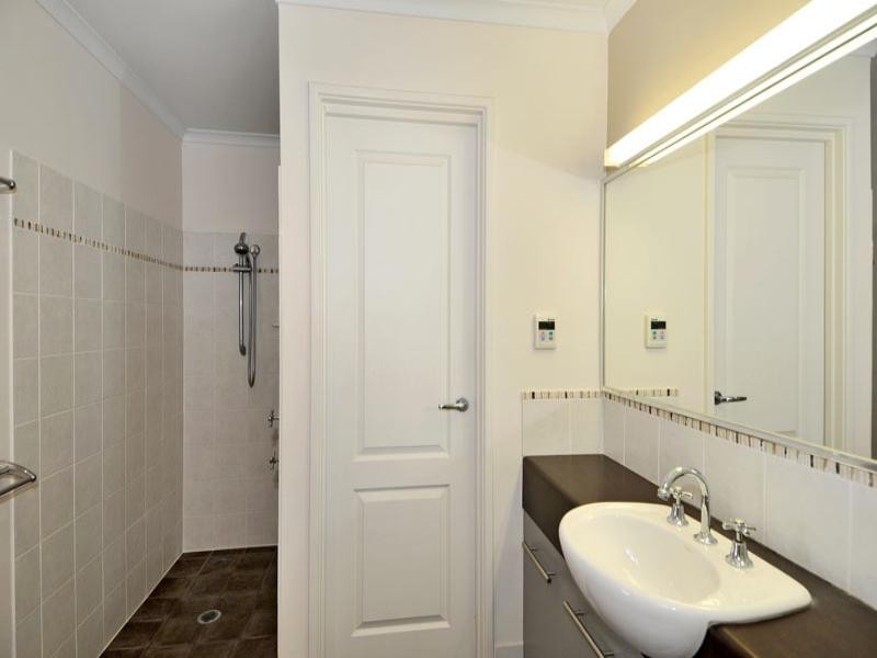 37 Australis Circle, Wannanup WA 6210