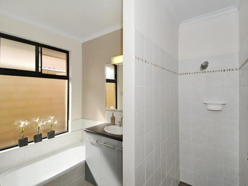 37 Australis Circle, Wannanup WA 6210