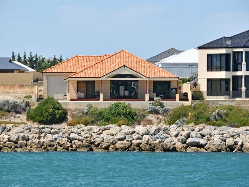 37 Australis Circle, Wannanup WA 6210