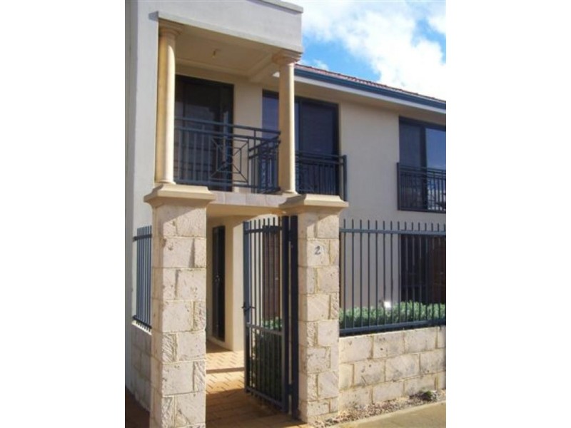 8 Village Mews, Wannanup WA 6210