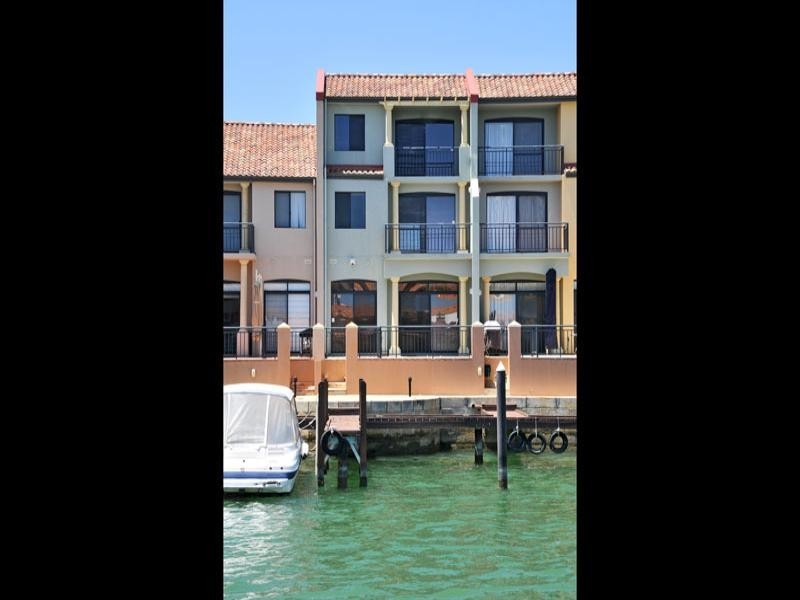 7/7 Village Mews, Wannanup WA 6210