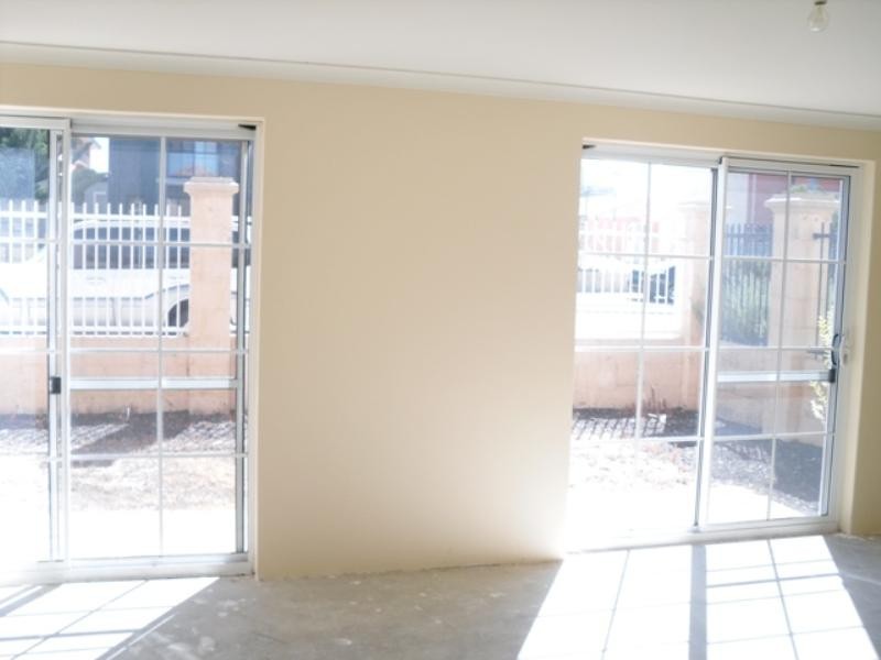 10 Village Mews, Wannanup WA 6210