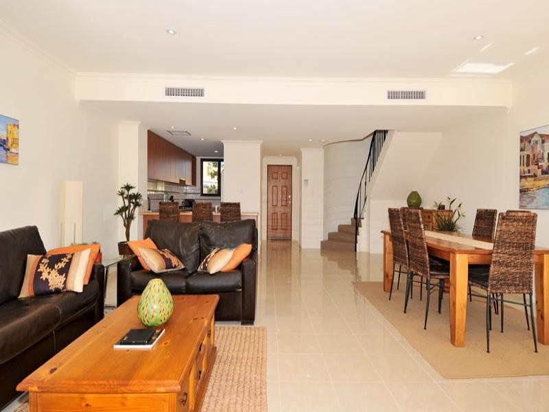 62/18 Port Quays, Wannanup WA 6210