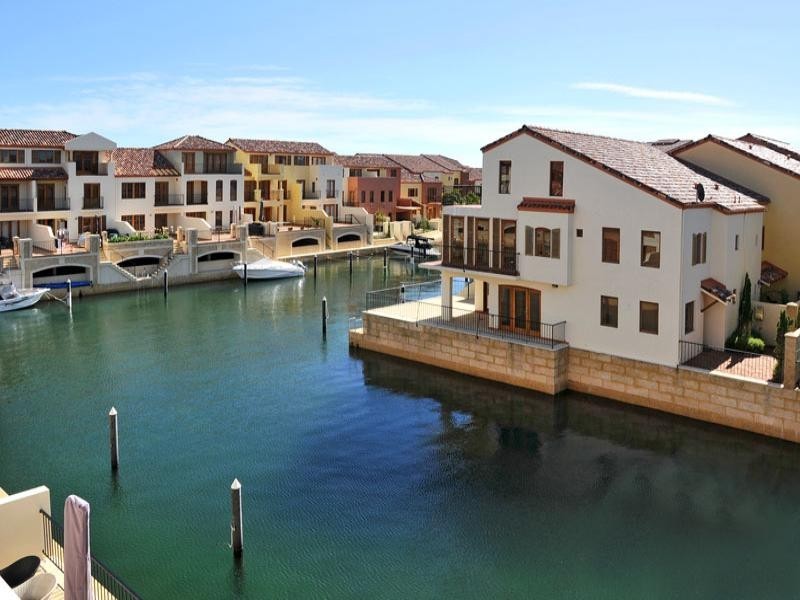 62/18 Port Quays, Wannanup WA 6210