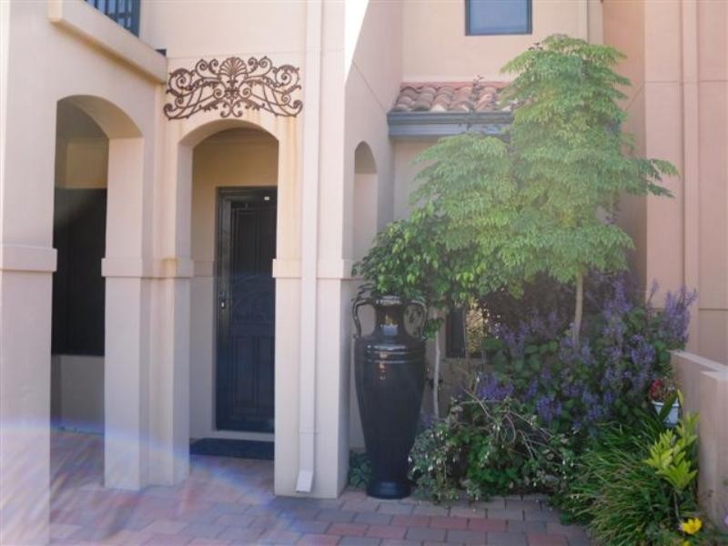 42 Westview Parade, Wannanup WA 6210