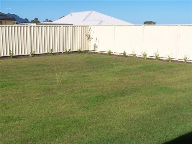 35 McCubbin Loop, Dawesville WA 6211