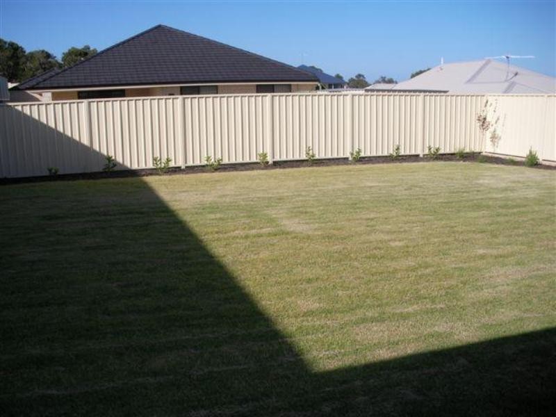 35 McCubbin Loop, Dawesville WA 6211