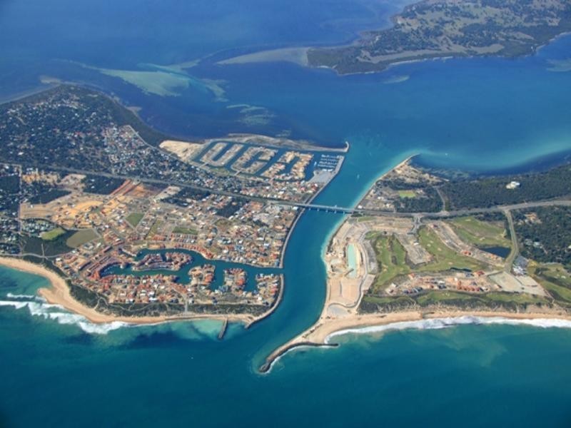 14 Caspian Drive, Wannanup WA 6210