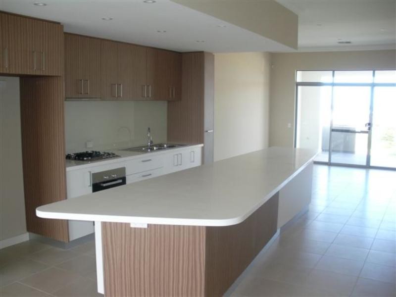 20 Caspian Drive, Wannanup WA 6210