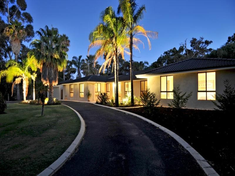 21 Pleasant Grove Circle, Falcon WA 6210