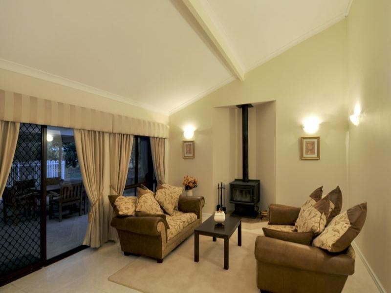 21 Pleasant Grove Circle, Falcon WA 6210