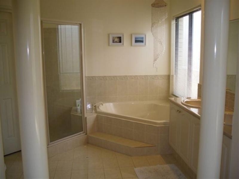 18 Australis Circle, Wannanup WA 6210