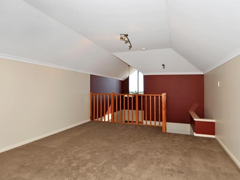 34 BEACHVIEW, Wannanup WA 6210