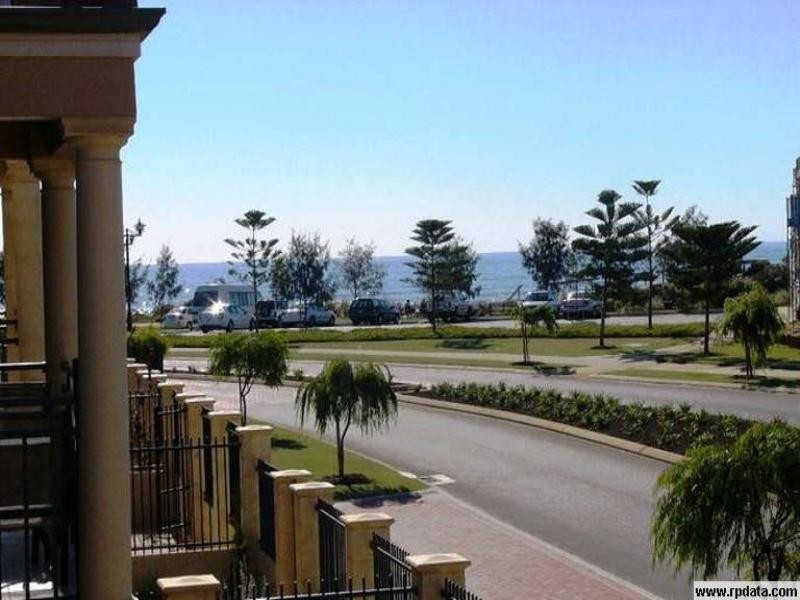 26 Village Mews, Wannanup WA 6210