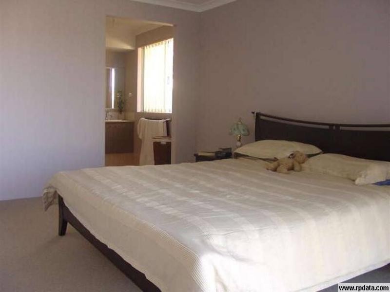 37 Sanctuary Circuit, Dawesville WA 6211