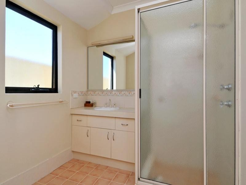 34 Princeton Drive, Wannanup WA 6210