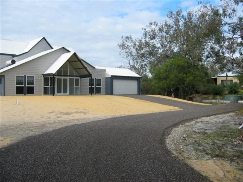 8 Water View, Bouvard WA 6211