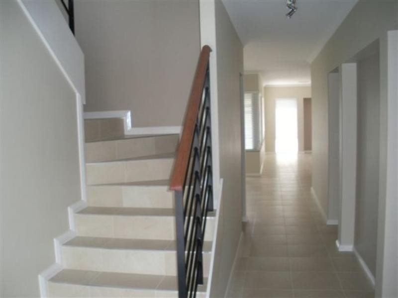 12 Sandune Way, Wannanup WA 6210