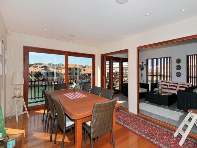 55/18 Port Quays, Wannanup WA 6210