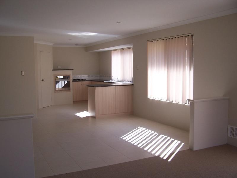 11 Conch Way, Wannanup WA 6210